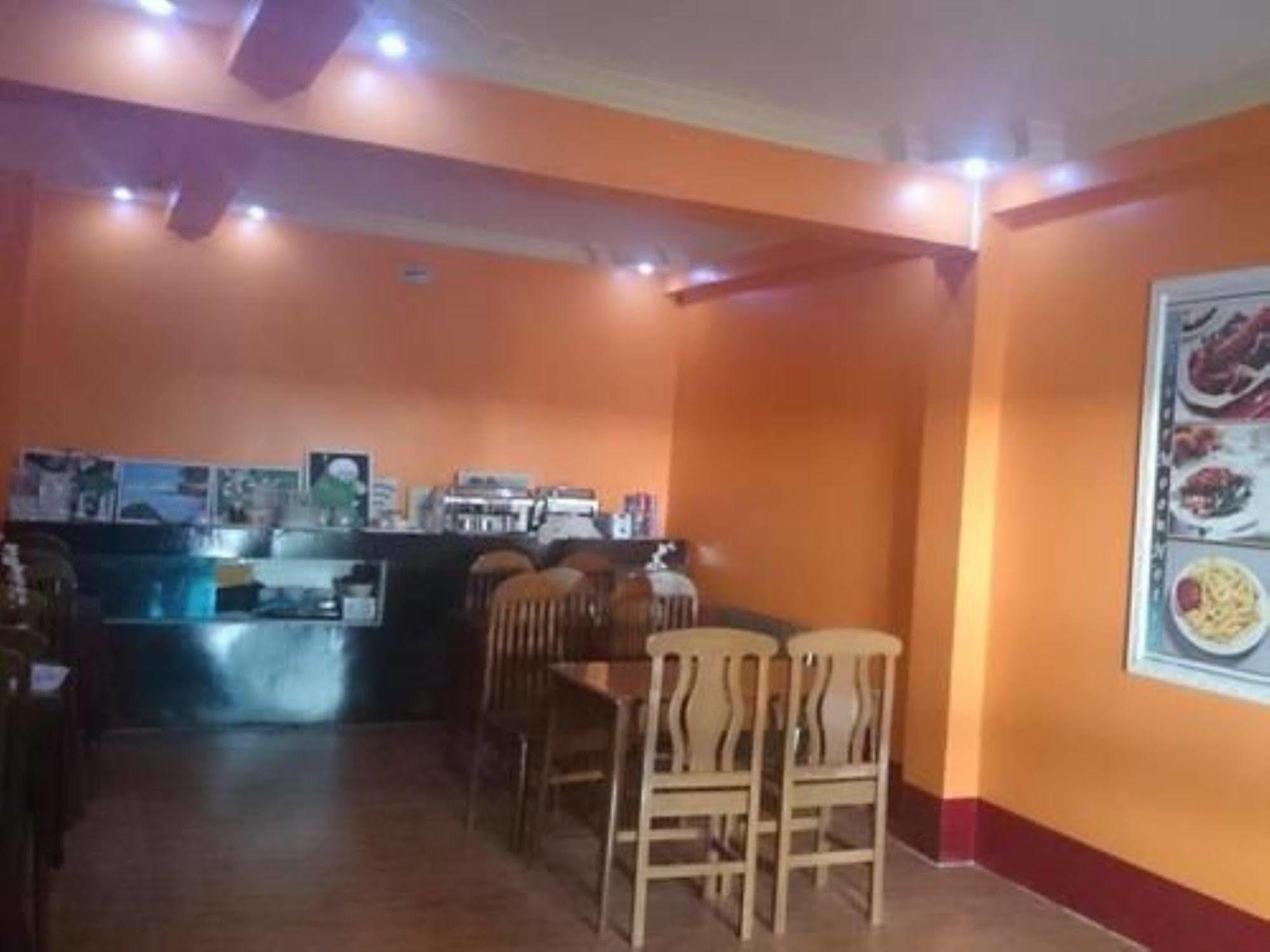 Silver Moon Hotel يانغون المظهر الخارجي الصورة
